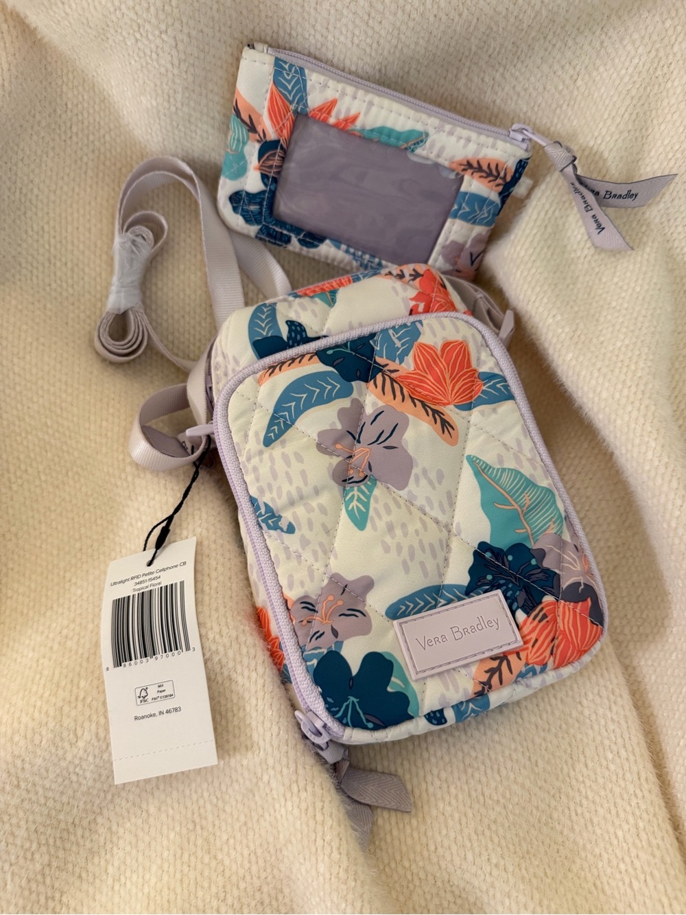 Vera Bradley Floral Quilted Crossbody/Matching Mini Wallet- Tropical Floral - Picture 3 of 8